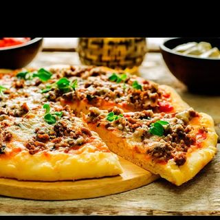 Pizza Ternera( carne picada) (  40 cm )