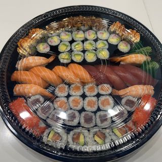 125. Combinado Para 3 O 4 Personas (60 Pzs.)