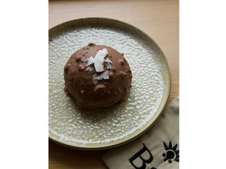 Тістечко «Шу» шоколад-кокос