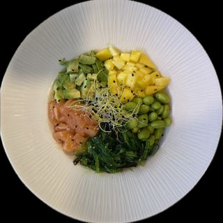 Poke de Salmón 