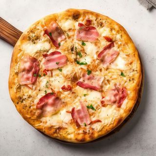 Pizza Carbonara Romana (30 Cm.)