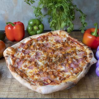 Pizza De Pollo Cajún