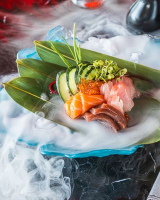 Sashimi de atún (80g)