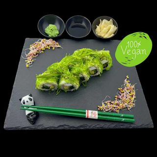 Uramaki owinięte goma wakame - 8 szt