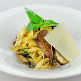 Tagliatelle Con Setas Ecológicas