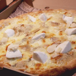 Pizza 5 Quesos (30 Cm.)