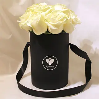 Bijele ruže flower box C. 9 ruža