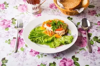 Куриная грудка с овощами