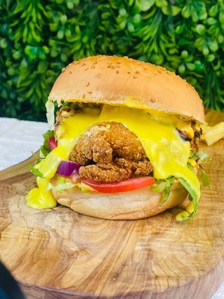 Burger Triple Poulet Panée