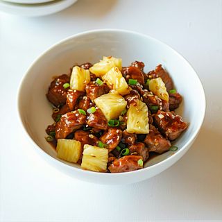 Carne de porc cu ananas (dulce)