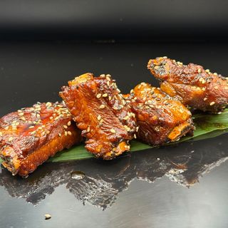 68a.COSTINE DI MAIALE