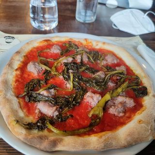 Salsiccia e friarielli