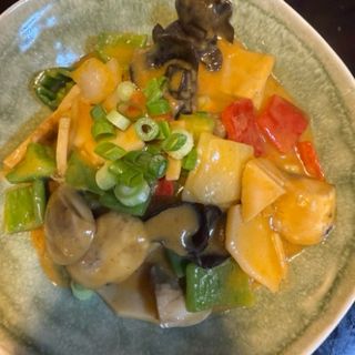 164. Curry Roja Thai Salmón