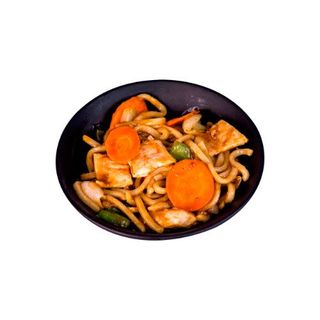 30. Tallarines Yakisoba De Pollo