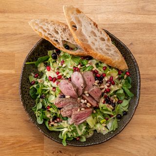 Sałatka z kaczką 300g