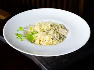 Паста з куркою та печерицями (330g)