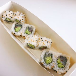 Uramaki Branzino Cetriolo