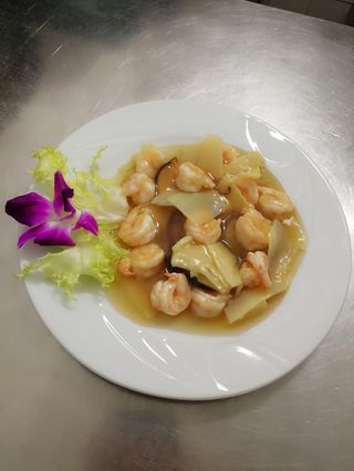 122 Gamberi con funghi e bambù 双冬虾