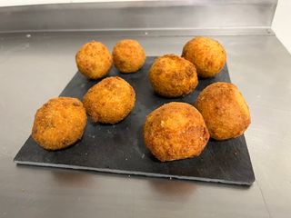 De xistorra amb emmental (ud)