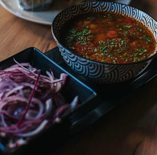 Ciorba de fasole cu ciolan