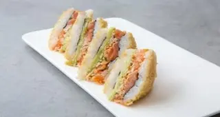 Spicy Salmon Wrap