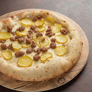 Pizza SALSICCIA e PATATE