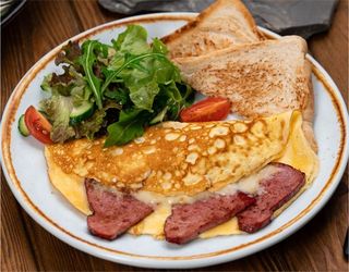 Омлет с ветчиной