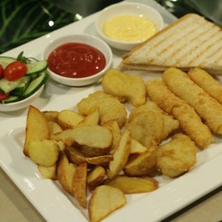 Сет "Сытный с сырными палочками"