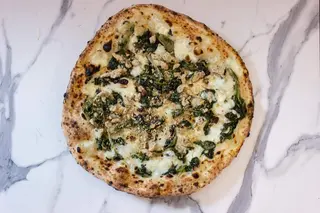 Pizza speciale salsiccia e friarielli