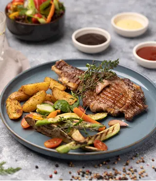 Entrecôte grillées aux herbes