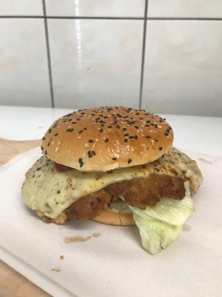 Hot chicken burger