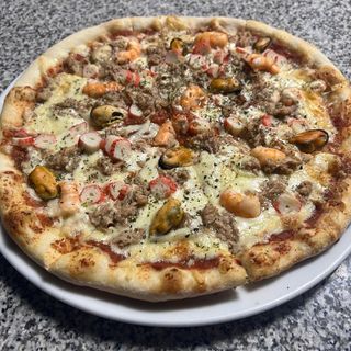 Pizza Marinera
