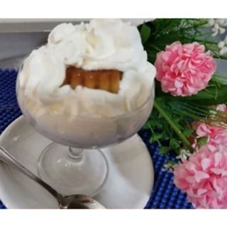 Flan Con Nata Montada