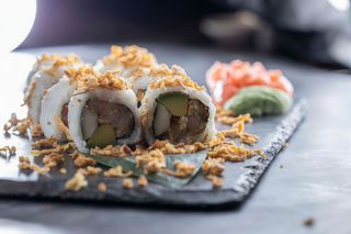 F6 Snow Pollo frito classic roll