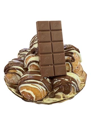 Krapfen mini variegate con Nutella Ferrero e Nutella bianca