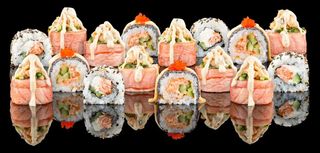 Салмон Комбо (460 г / 16 броя)