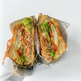 Риба тон (370 гр)