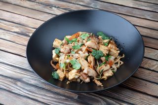 Пад тай с курицей (350 гр.)