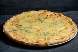 Pizza Quattro Formaggi
