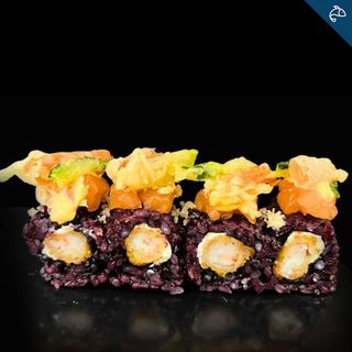 Uramaki black tempura roll