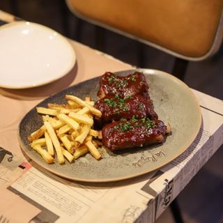 Costillar de Cerdo Ibérico a la Brasa