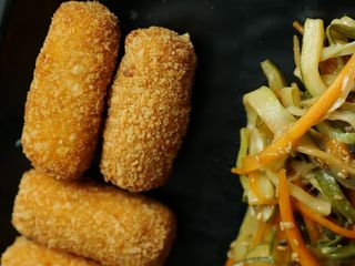 Plats Panko Chizuchikenkatsu 4 Pcs