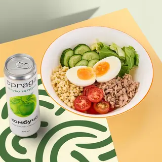 Туна-боул з птітімом та овочами з комбучею
