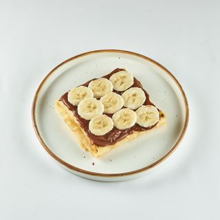 Млинець з нутелою і бананом (180г)