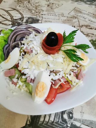 Овчарска салата (450г)