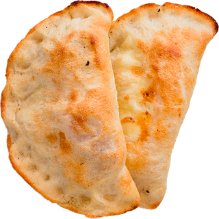 Calzone con prosciutto cotto, ricotta e mozzarella