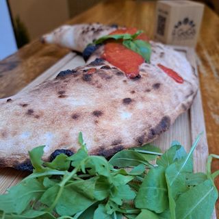 Calzone parmigiana