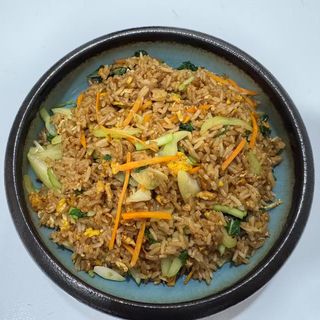 RISO SALTATO CON VERDURE 