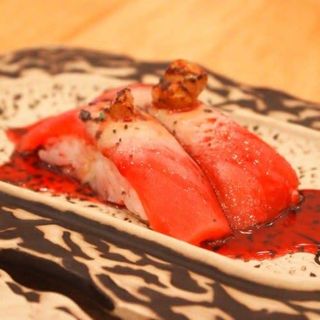 Nigiri de maguro de ventresca de atún rojo