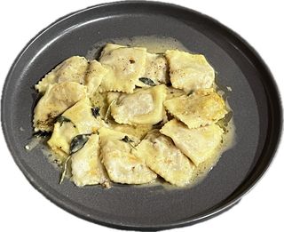 Ravioli Zucca E Macinato